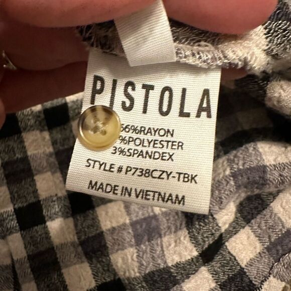 Pistola Check Popover Top Blouse Size Medium Black Cream Gray NWOT XL - Picture 9 of 9